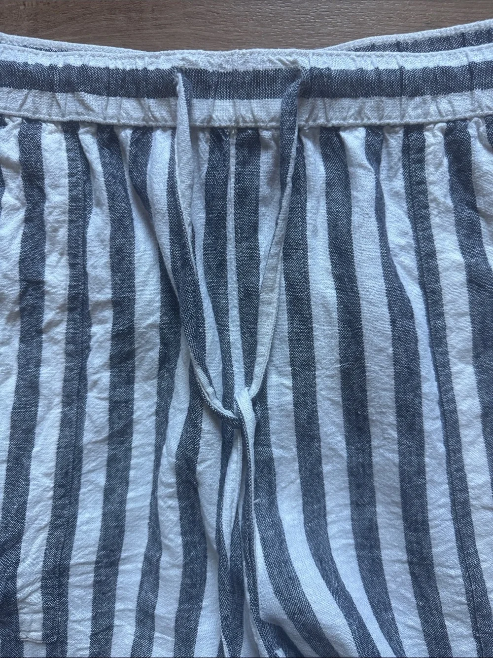 Universal Thread pants size large. - Picture 3 of 6